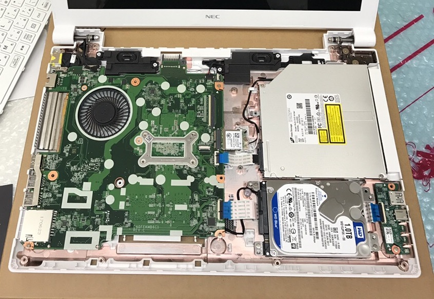 京都府京都市 デスクトップパソコンの電源が入らない／富士通 Windows 10のイメージ