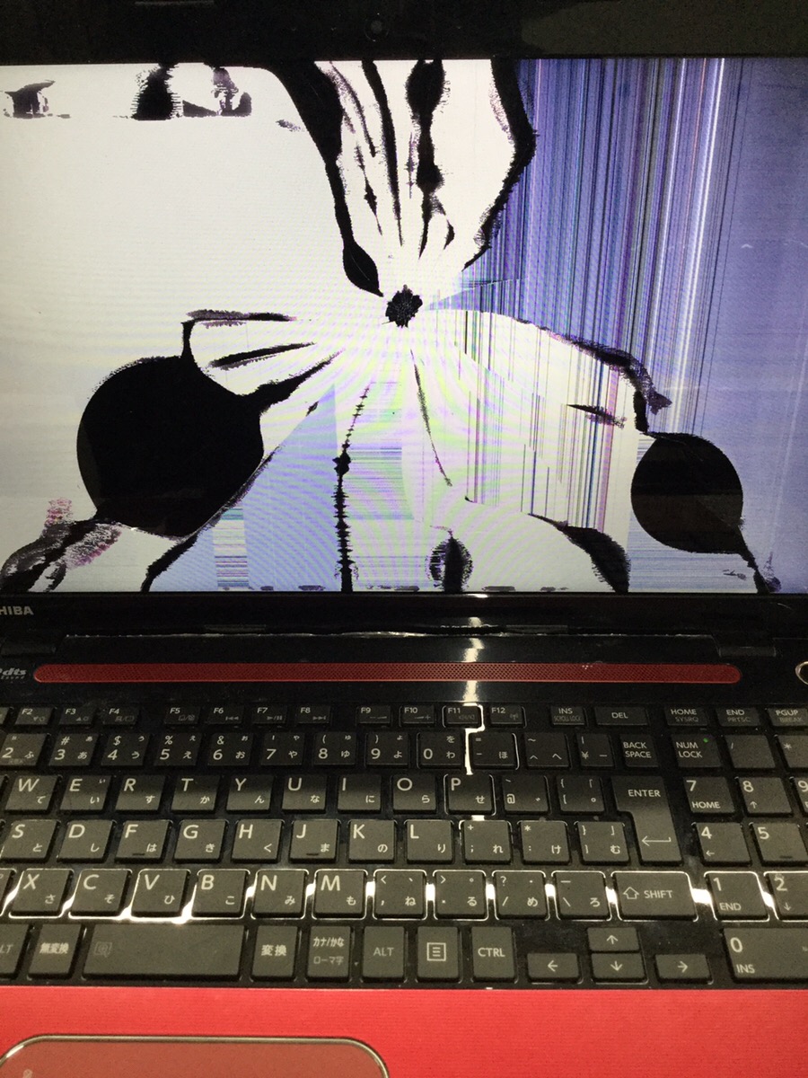 北海道江別市 ノートパソコンの液晶関連トラブル／東芝 Windows 8.1/8のイメージ