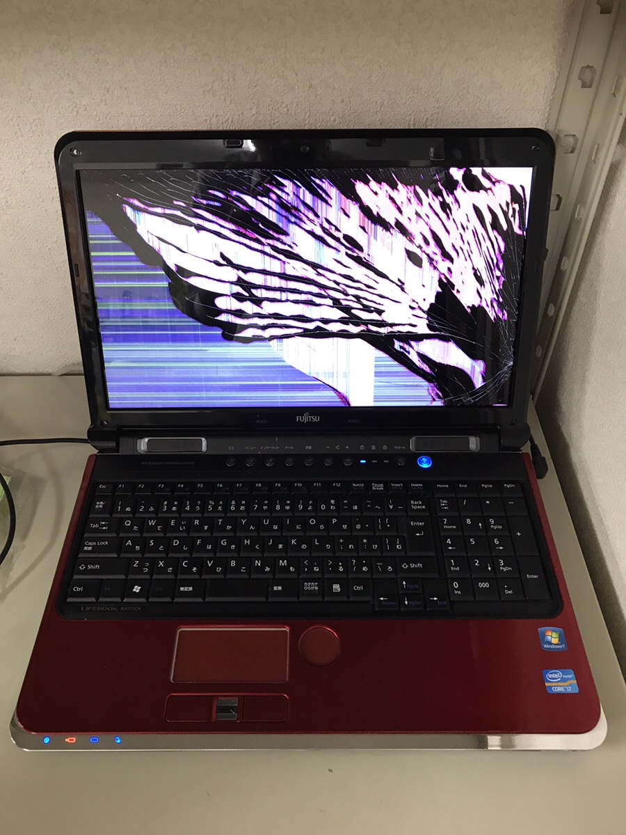 京都府木津川市 ノートパソコンの液晶関連トラブル／富士通 Windows 10のイメージ