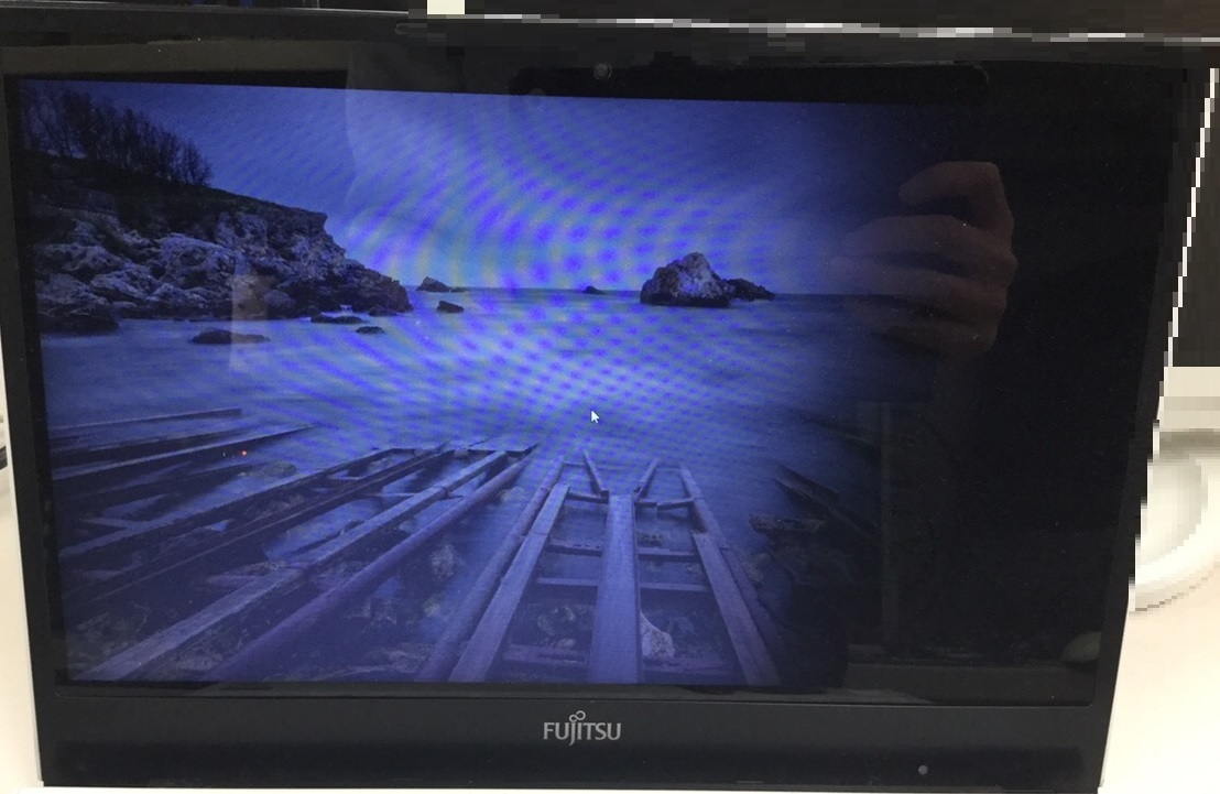 滋賀県草津市 ノートパソコンの液晶関連トラブル／富士通 Windows 8.1/8のイメージ