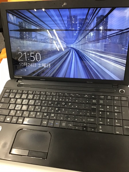 三重県員弁郡 ノートパソコンの液晶に黒い線が入った／東芝 Windows 10のイメージ