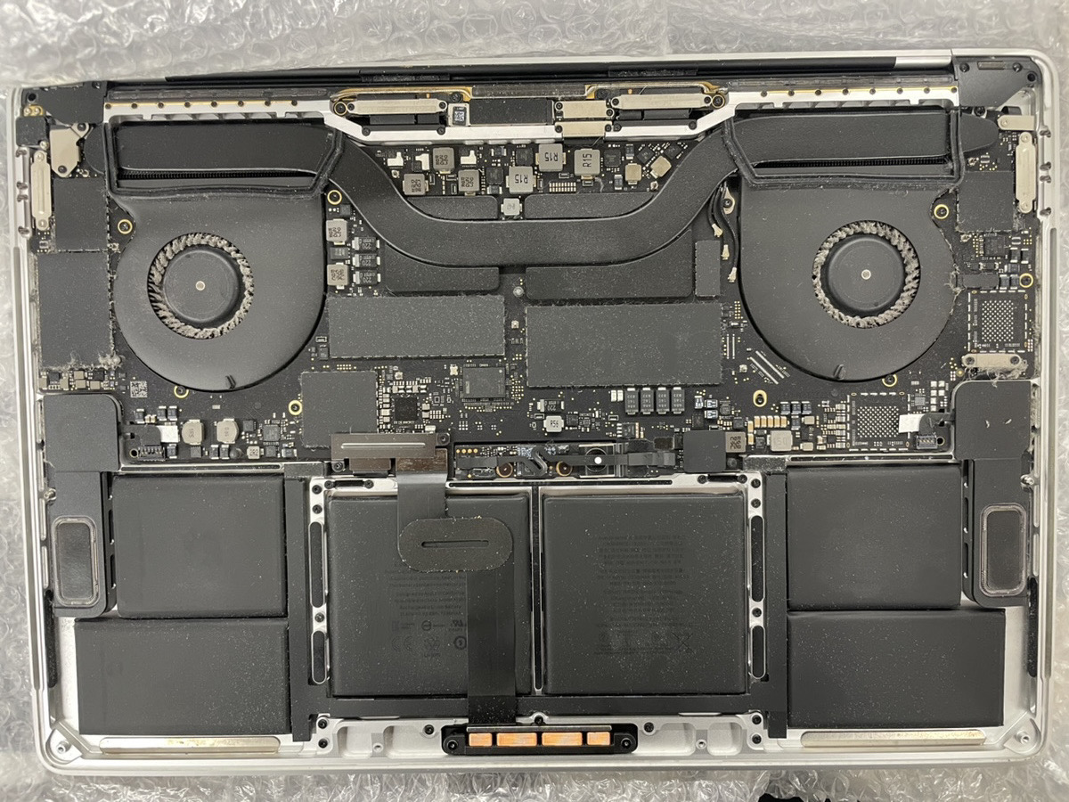 東京都世田谷区 MacBook Proが充電できない／Apple macOSのイメージ